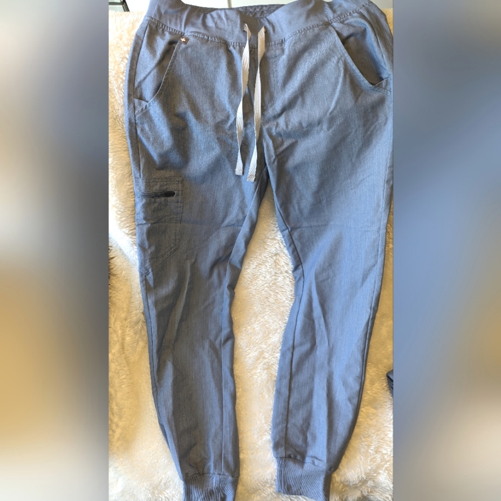 **UPDATED**FIGS Zamora Jogger - Heathered Indigo